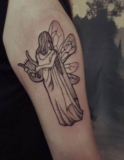 douve tatoueuse angoulême chrysalide tattoo tatouage medieval