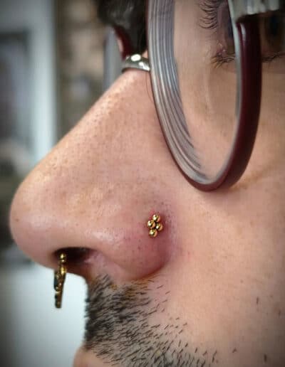 piercing angoulême charente dark little chrysalide tattoo
