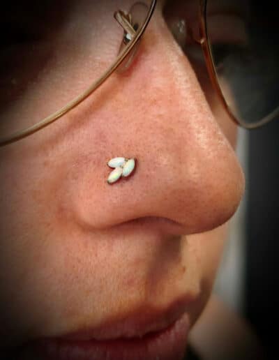 piercing angoulême charente dark little chrysalide tattoo